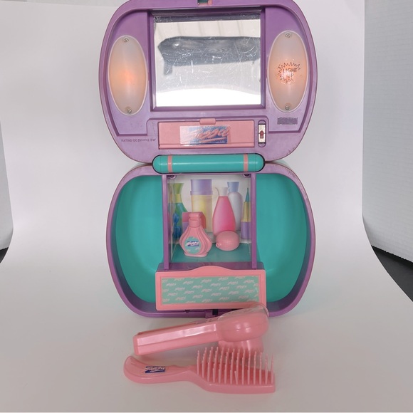 Vintage Sassee Look Light Up Fashion Vanity Case đź’ˇLights upđź’ˇ with accessories - Picture 2 of 15